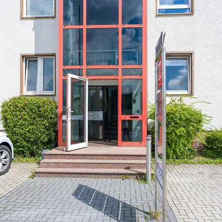 Апартаменты Zeppelin Apartment- 6 Personen- 4 Schlafzimmer- Parkplatz- Wlan- Waschmaschine Вольфсбург